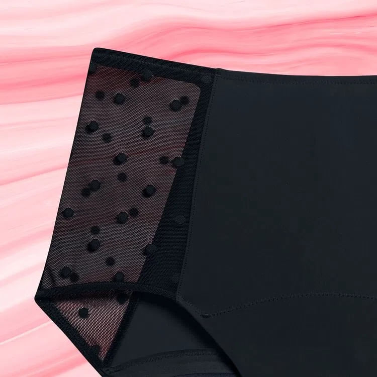Highwaist Dots Heavy Black Front Crop Fluid