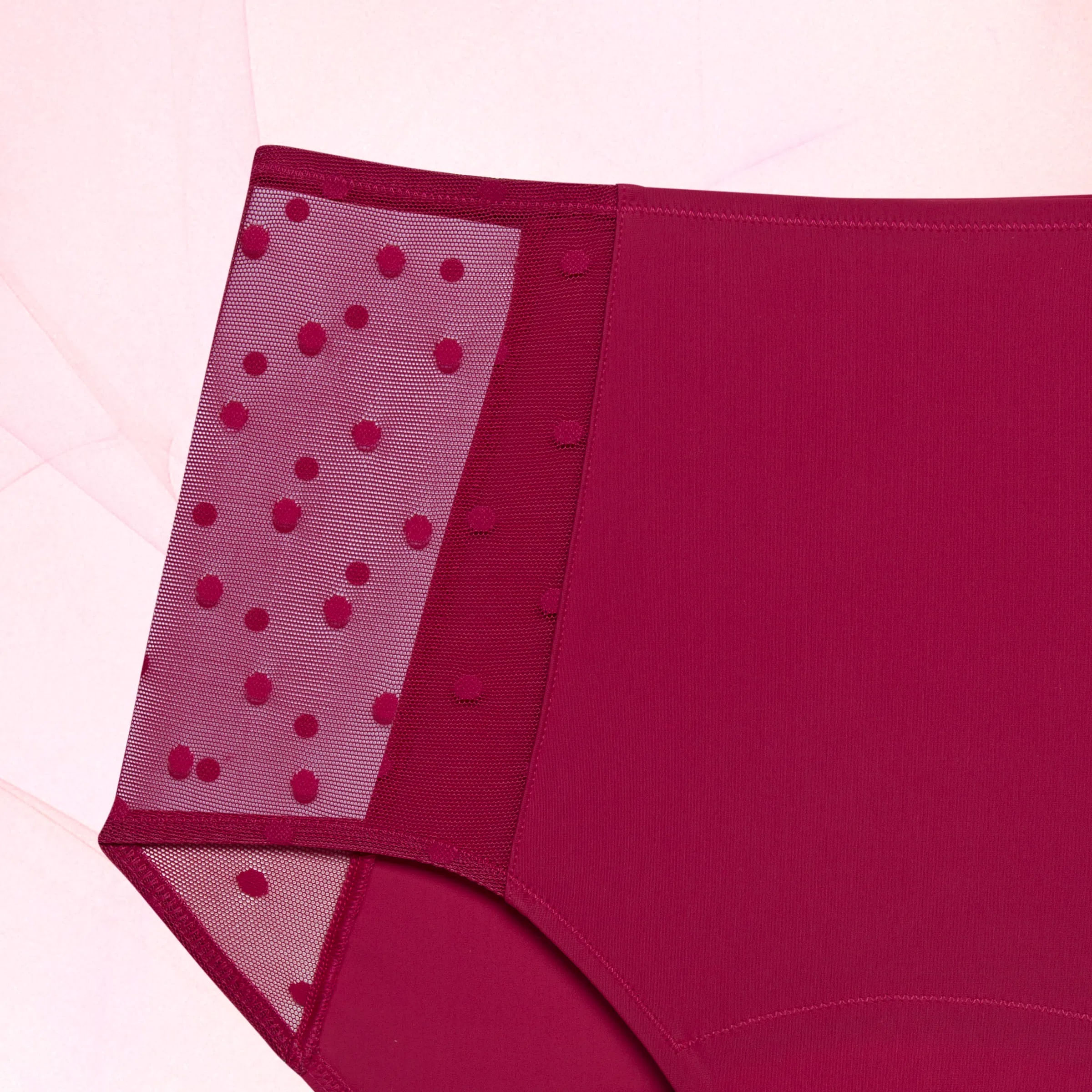 intimawear de Saba® Cintura Alta Malla Flujo Moderado